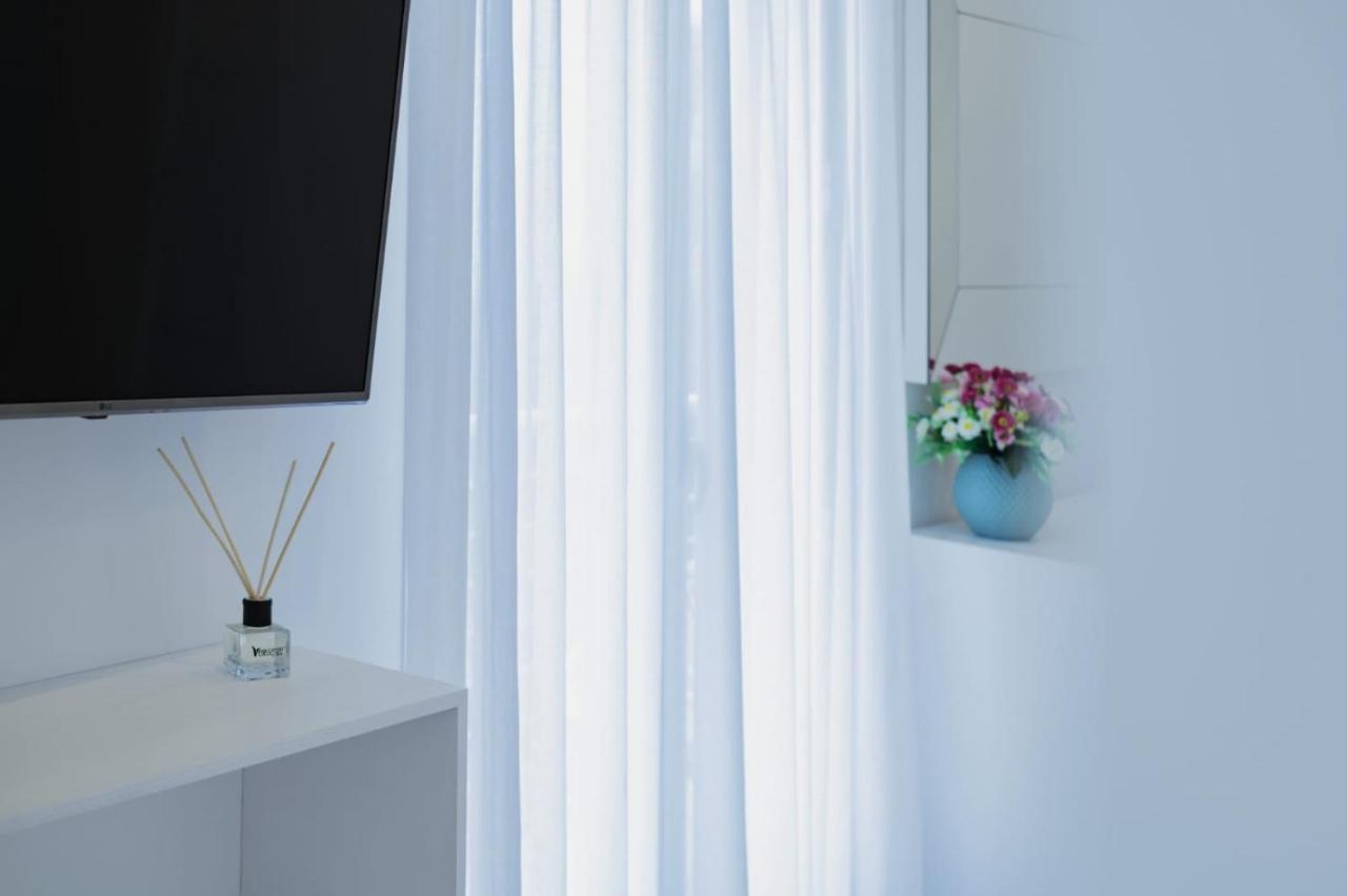 Aurorooms Affittacamere Scoglitti Exteriör bild
