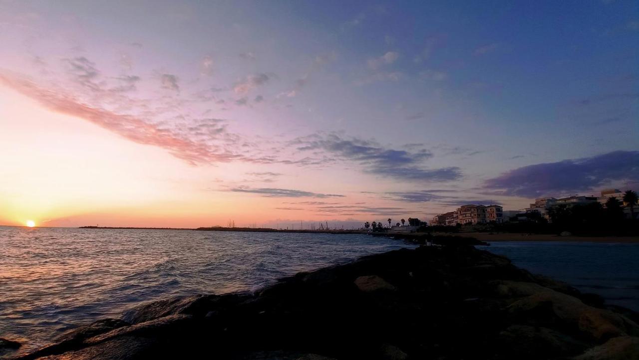 Aurorooms Affittacamere Scoglitti Exteriör bild